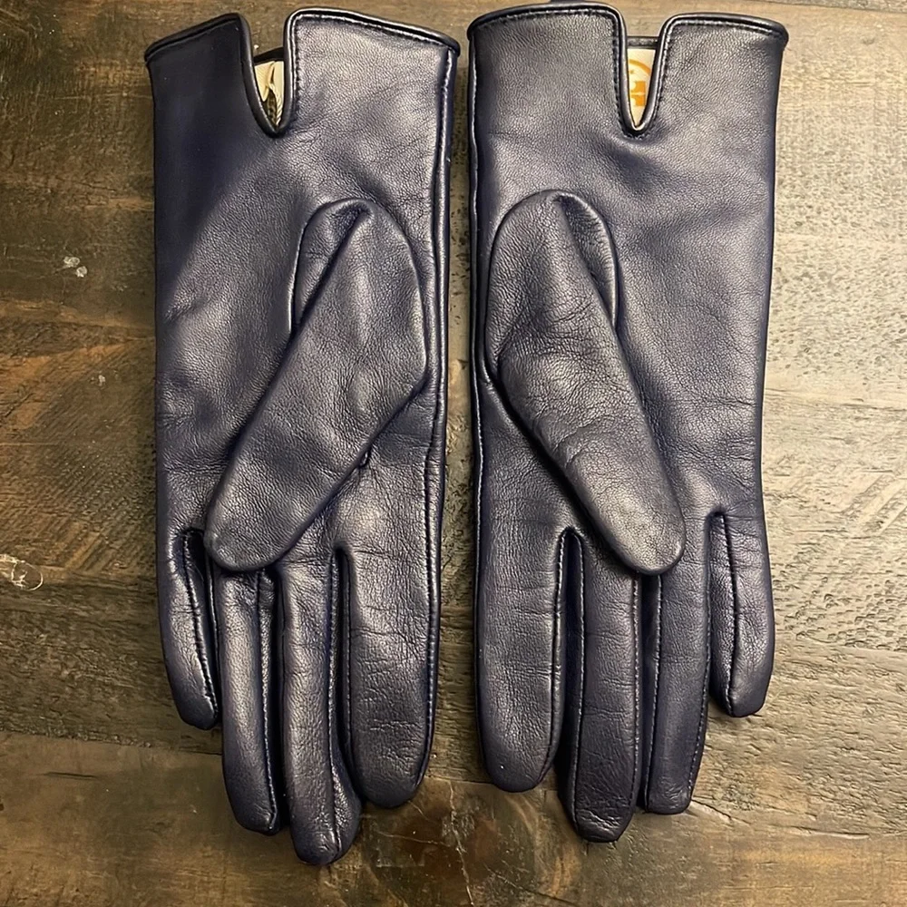Tory Burch Leather Bow Gloves